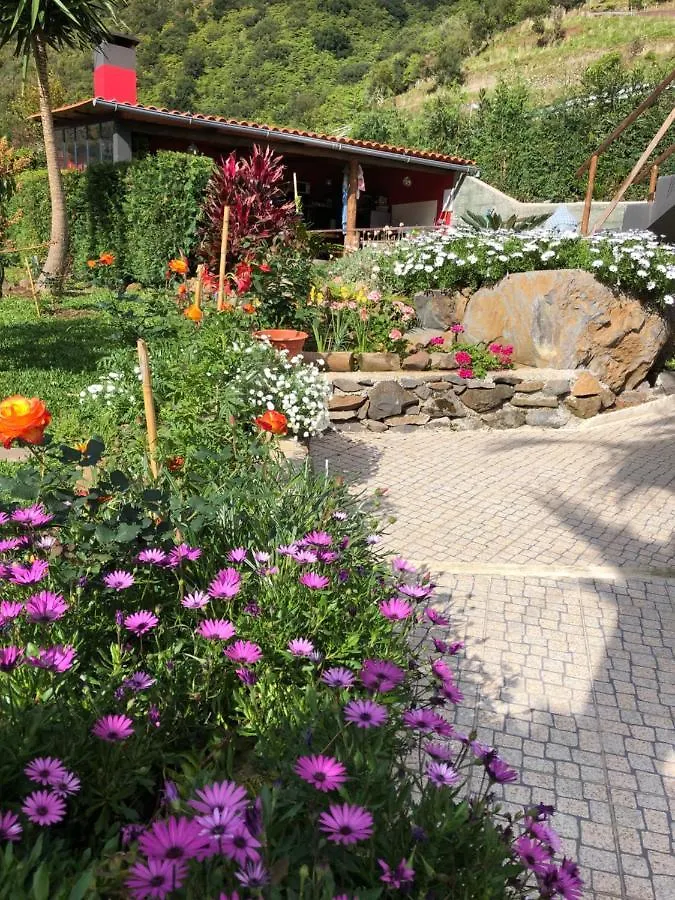 Bed and Breakfast Maderedocevida Боавентура